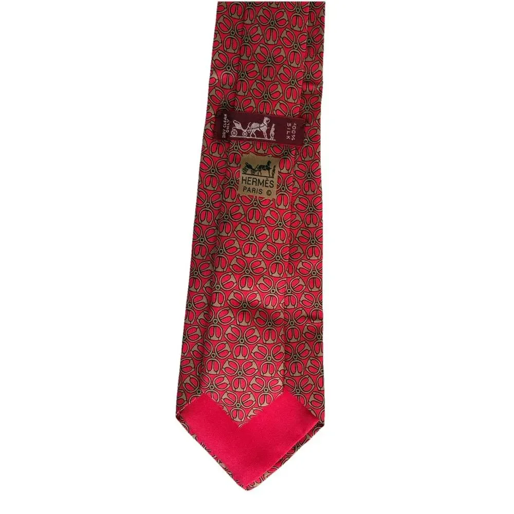 VTG Hermès 7297 EA Silk Tie – Red Mors Horse Bit Motif, Made in France, 4”